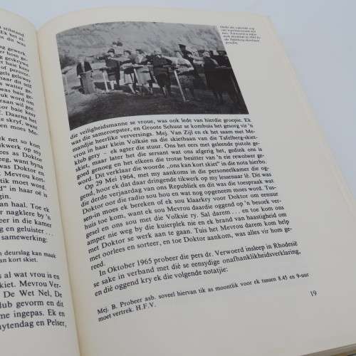 Sekretaresse vir die Verwoerders by Annatjie Boshoff - 1974 edition