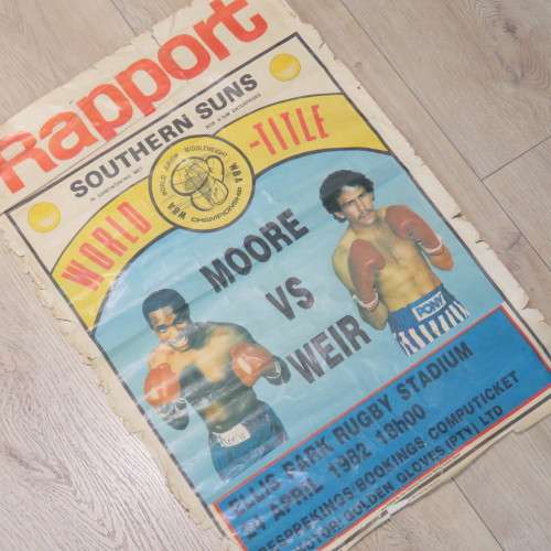 Rapport World Title boxing Moore vs Weir poster 1982 - Size 65 x 47 cm