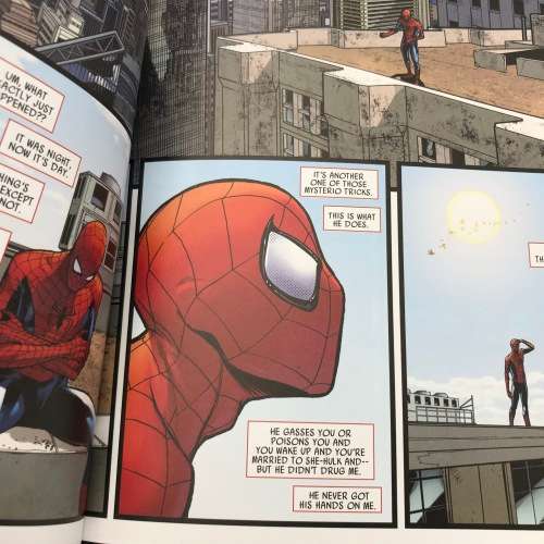 Marvel #100 - Miles Morales, Ultimate Spider-Man graphic novel