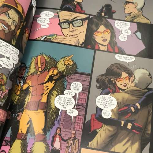 Marvel #122 - Spider-Woman Shifting graphic novel