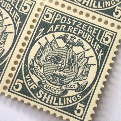 ZAR - SACC 188 unmounted mint block of 4 x 5 Shilling stamps