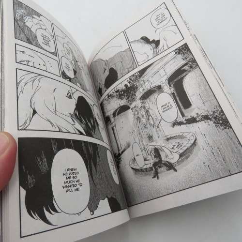 MADK volume 2 by Ryo Suzuri manga edition novel