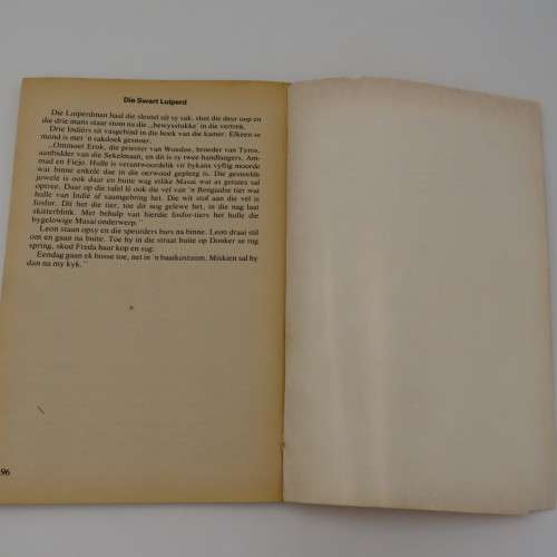 Die Swart Luiperd No.34 - Spoor na die onbekende deur Braam Le Roux