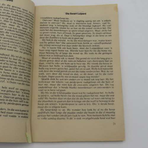 Vintage Afrikaans comic book - Die Swart Luiperd no 42 Kettings in die oerwoud deur Braam le Roux