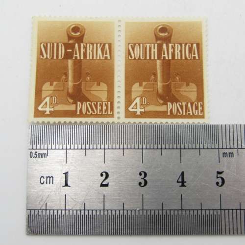 SACC 91 Pair 4d wartime mint stamps South Africa