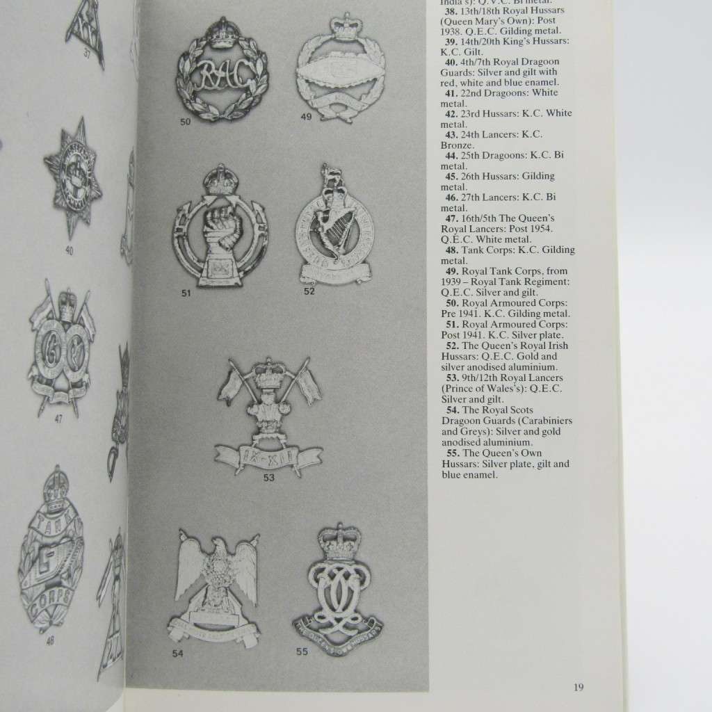 British Army Collar badges - 1881 to the present by Churchill and Westlake