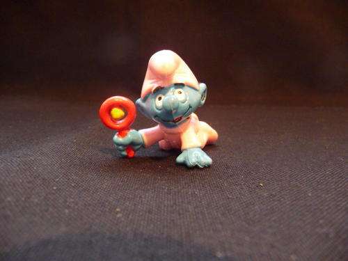Vintage Smurf - Pink Baby with Rattle
