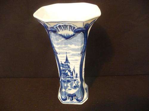20th Century Waisted Square Delft Vase - Base Marked Delft DEC 501 A