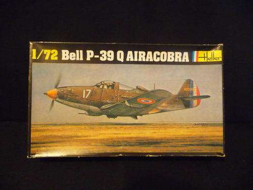 Vintage Heller Bell P - 39 Q Airacobra 2 Versions - 46 Piece - Complete