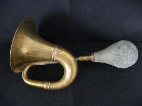 Large Vintage Brass Taxi Horn