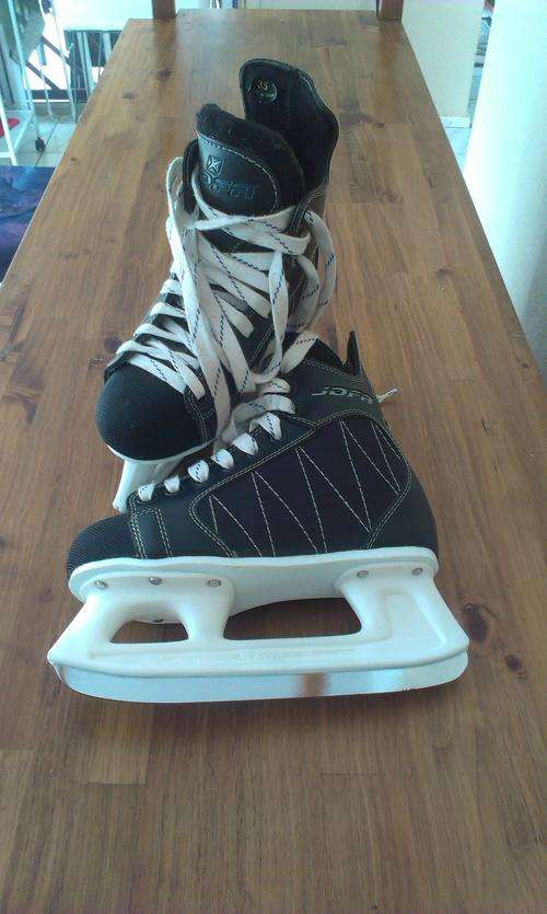 Iceskates
