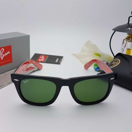 BRAND NEW RAY-BAN DESIGNER SUNGLASSES FOR SALE
