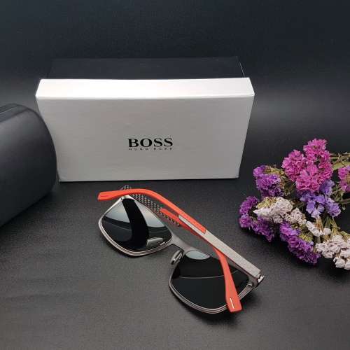 BRAND NEW HUGO BOSS DESIGNER POLARIZED SUNGLASSES  FOR SALE