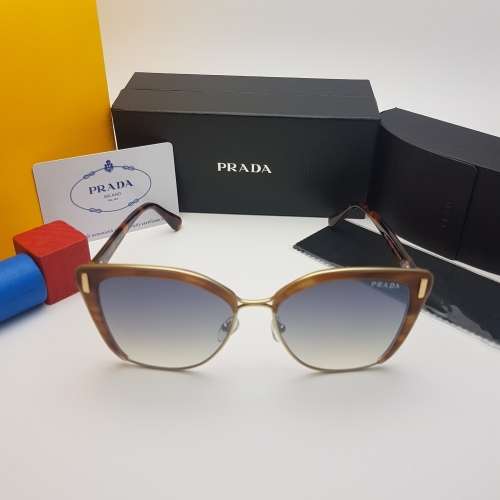 BRAND NEW PRADA DESIGNER SUNGLASSES FOR SALE