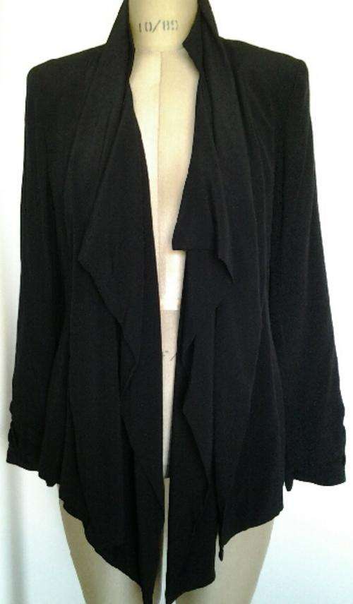 SECONDHAND / Oasis by Foschini Waterfall Blazer / Size M