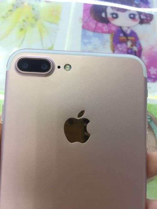 Apple iPhone7 Quad Core 4.7Inch 2GB RAM 64GB ROM Single Micro SIM