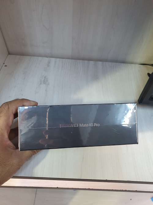HUAWEI MATE 40 PRO