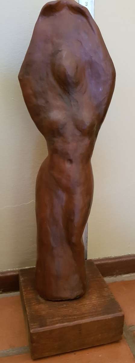 STUNNING STYLISED LADY STATUE - 60CM HIGH