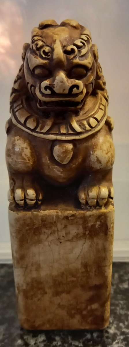 ANTIQUE FOO DOG ORIENTAL STAMP MADE FROM EITHER BONE OR STONE