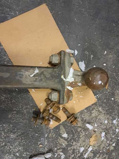 Heavy duty front towbar and ball for 2014 Nissan Pathfinder or Navara.