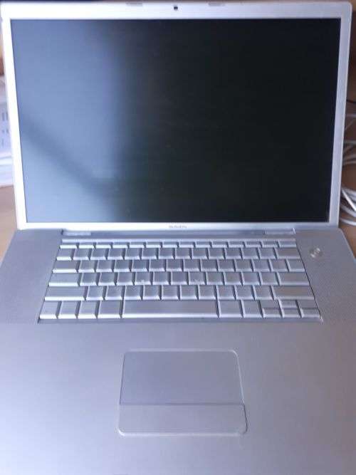MacBook Pro 17"