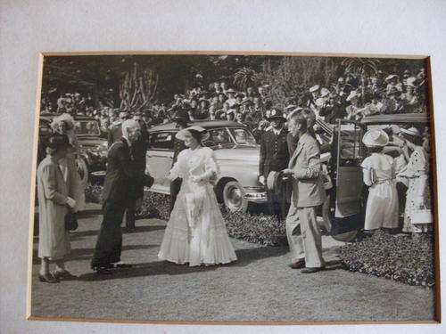 Old black & white photo Mayor of PE 1947  (no frame)