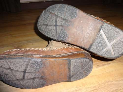 Ladies Hand Stitched Genuine Leather Sheepskin Boots - Size 5