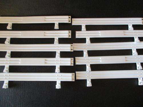 Scalextric - White Crash Barriers x 10 - 1:32 Scale