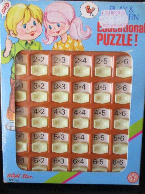 Vintage - Play & Learn Educational Puzzle - Made in Hong Kong (boxed)