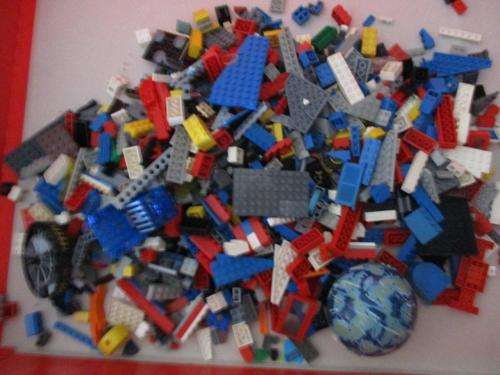 Job lot of Genuine Lego Bricks over 700 pieces see pics