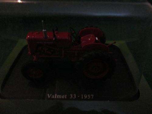 Valmet - 33 - 1957  - Tractors and The World of Farming Collection 1:43 Scale
