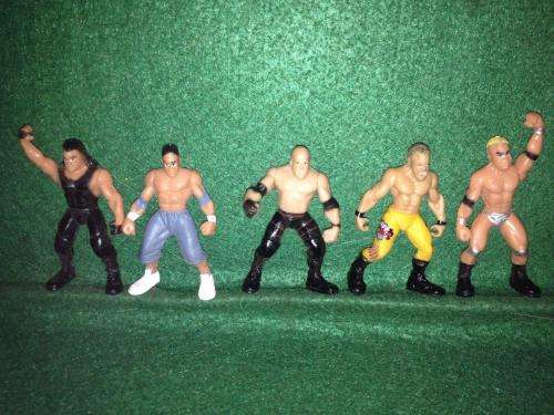 Slot Car Scenery - 5 x Wrestlers lot 2 1:32 Scale