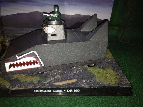Dragon Tank - Dr No - James Bond Collection Die Cast 1:43 Scale (display case has a crack)