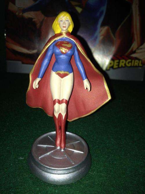 DC Chess Collection - Supergirl c/w Magazine no 37 Eaglemoss Collections