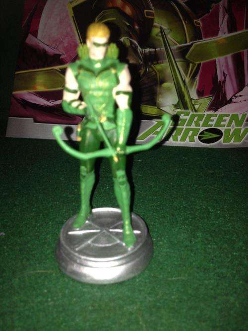 DC Chess Collection - Green Arrow c/w Magazine no 43 Eaglemoss Collections