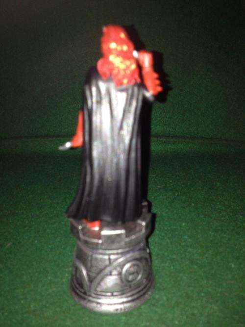 DC Chess Collection - Batwoman no Magazine Eaglemoss Collections