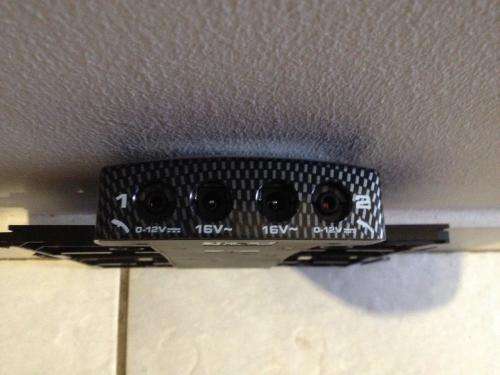 Scalextric Dual power power base Sports / Digital 1:32 scale