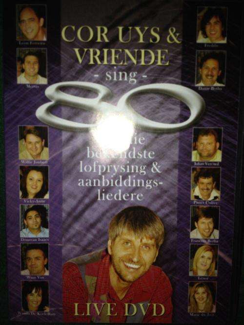 DVD - Cor Uys & Vriende Sing 80 van die bekendste lofprysing & aanbiddings - liedere