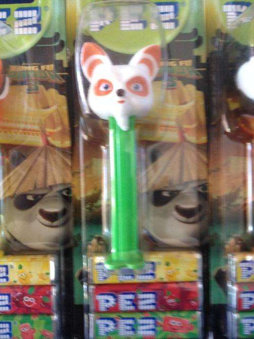 PEZ -   Kung Fu Panda  Set - Pez Dispenser (NEW SEALED)