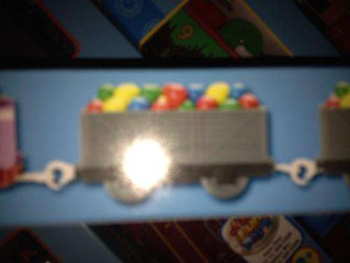 Thomas & Friends - Rosie + 2 Carriages  Motorized Railway Track Master System- TOMY