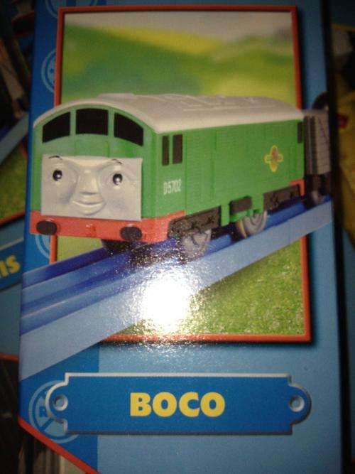 Thomas & Friends - Boco + 2 Carriages  Motorized Railway Track Master System- TOMY