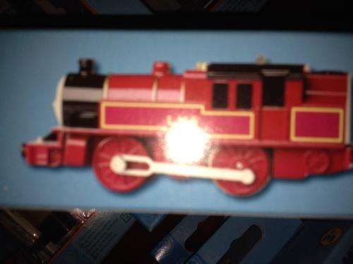 Thomas & Friends - Arthur  + 2 Carriages  Motorized Railway Track Master System- TOMY