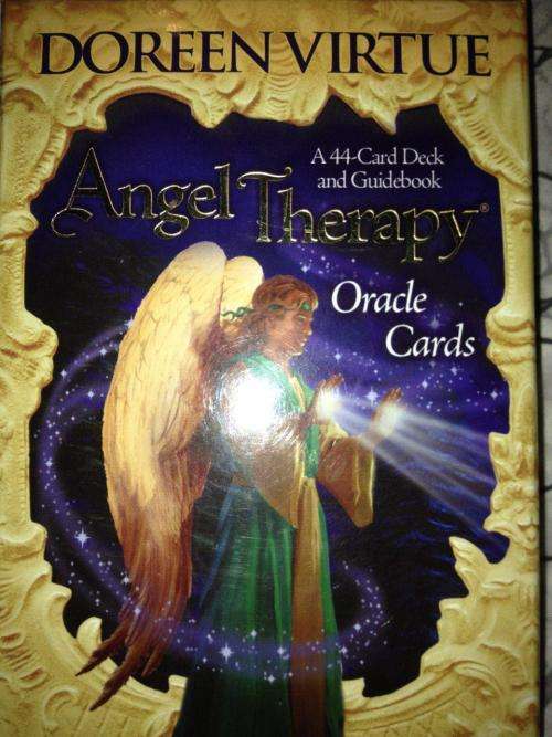 Doreen Virtue - Angel Therapy Oracle Cards - Like new