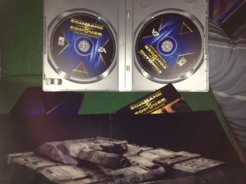 PC - Command & Conquer - The First Decade DVD Edition