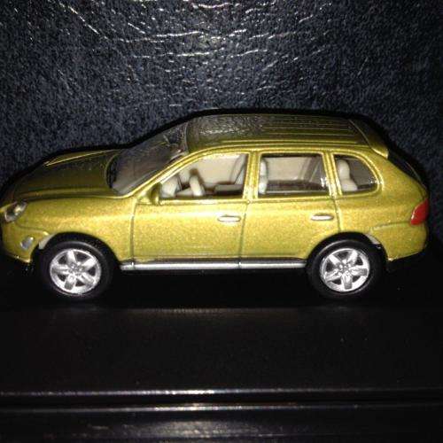 High Speed - Porsche Cayene Turbo - HO 1:87 Scale