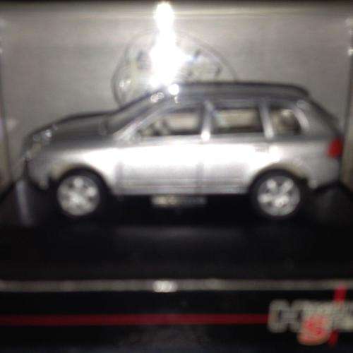 High Speed - Porsche Cayene Turbo - HO 1:87 Scale