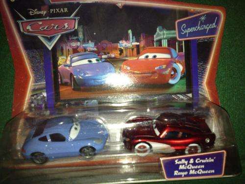 Cars - Sally & Cruisin Lightning McQueen - Disney Pixar Cars (Die Cast)