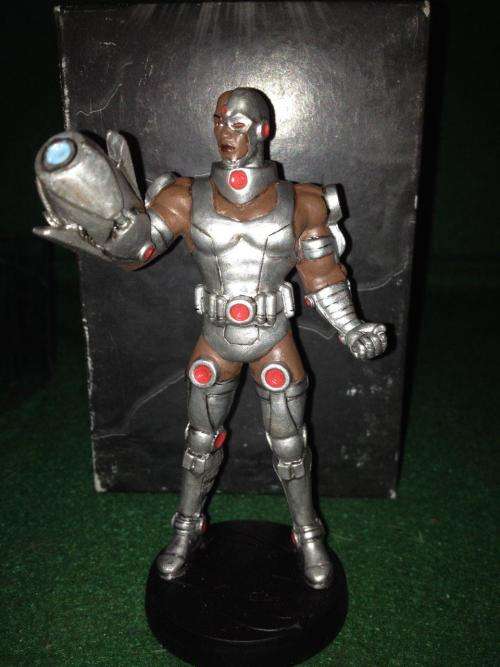 DC Comics Super Hero Collection - Cyborg - no Magazine Eaglemoss Collections
