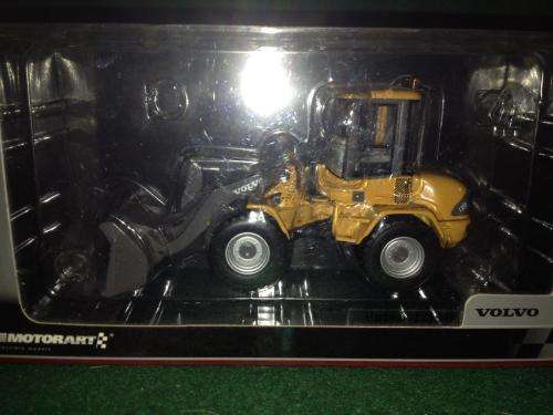 Motorart - Volvo - L35B 1:50 Scale (NOS)