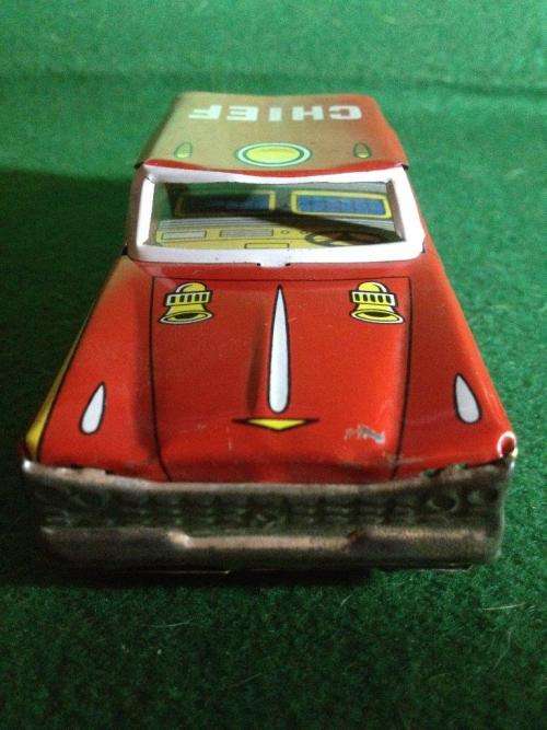 Vintae Tin Plate Fire Chief Friction Car +-12cm long